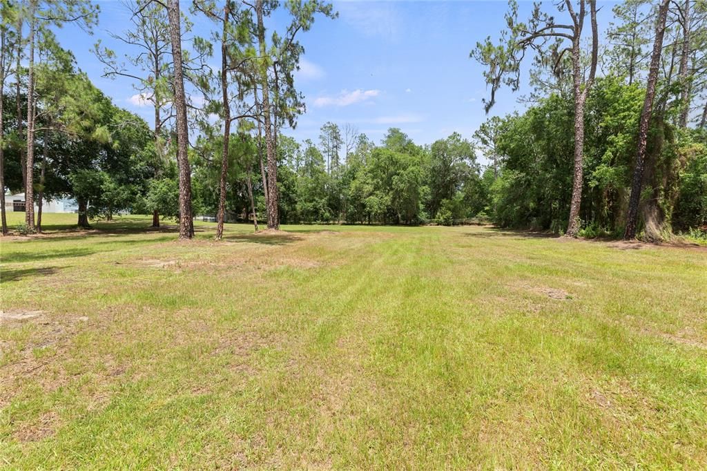 For Sale: $399,900 (3 beds, 2 baths, 960 Square Feet)