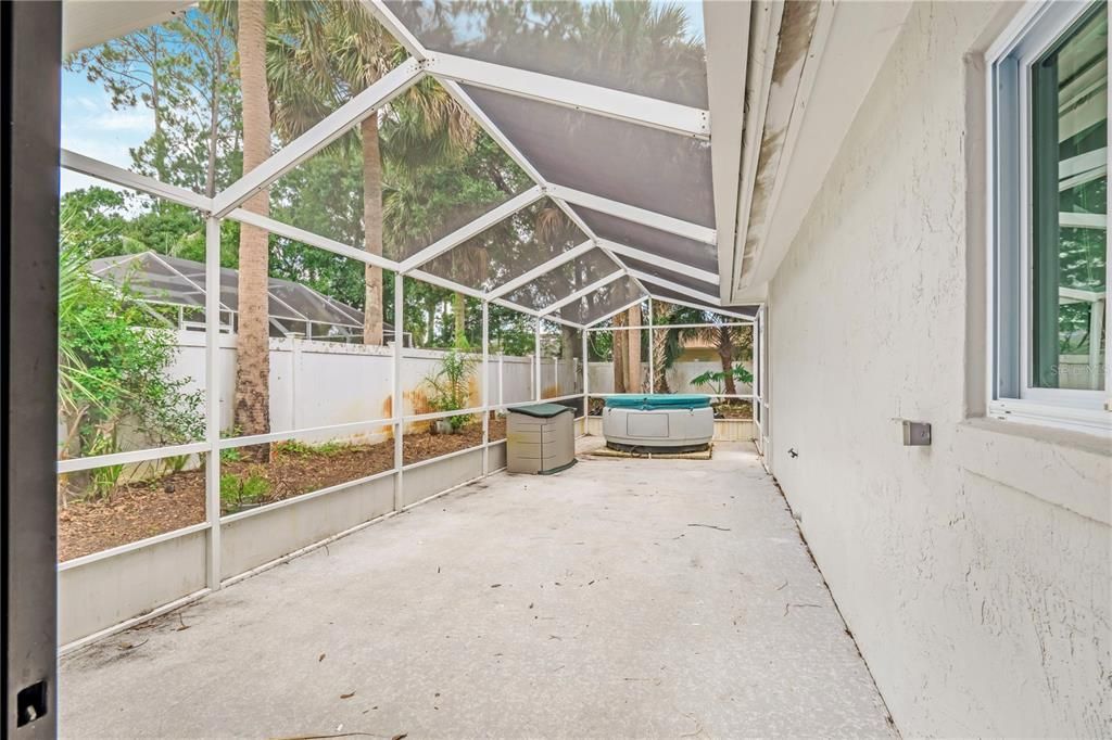 For Sale: $315,000 (3 beds, 2 baths, 1673 Square Feet)