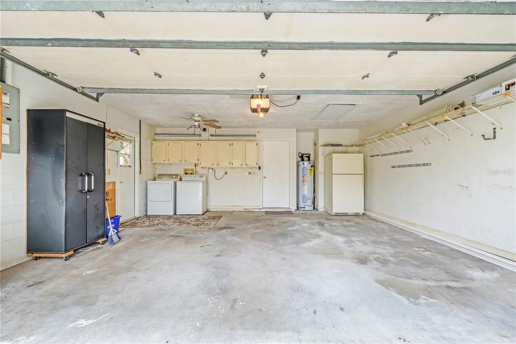 For Sale: $315,000 (3 beds, 2 baths, 1673 Square Feet)