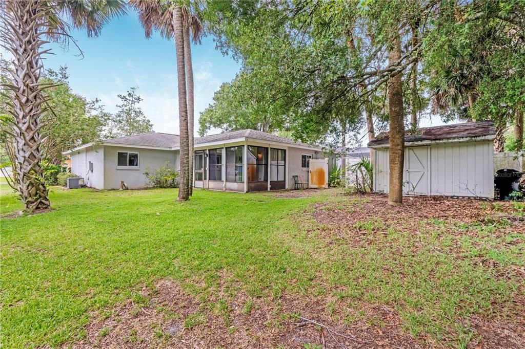 For Sale: $315,000 (3 beds, 2 baths, 1673 Square Feet)