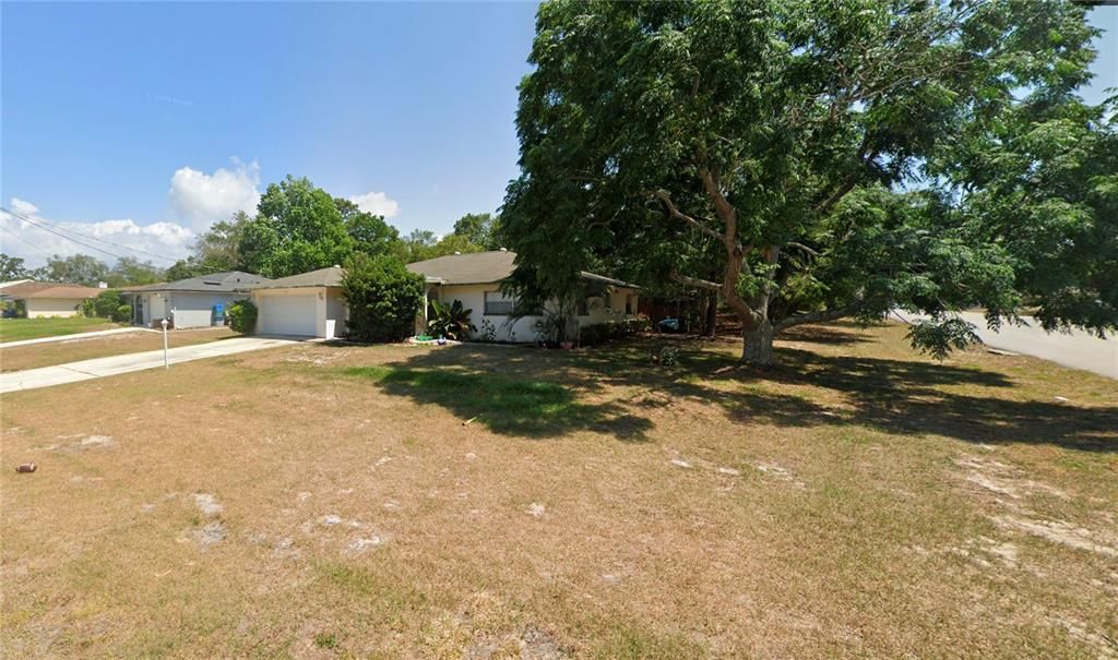 For Sale: $269,900 (3 beds, 2 baths, 1610 Square Feet)