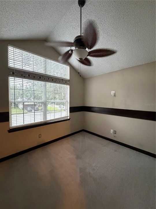 En Renta: $2,600 (3 camas, 3 baños, 1574 Pies cuadrados)