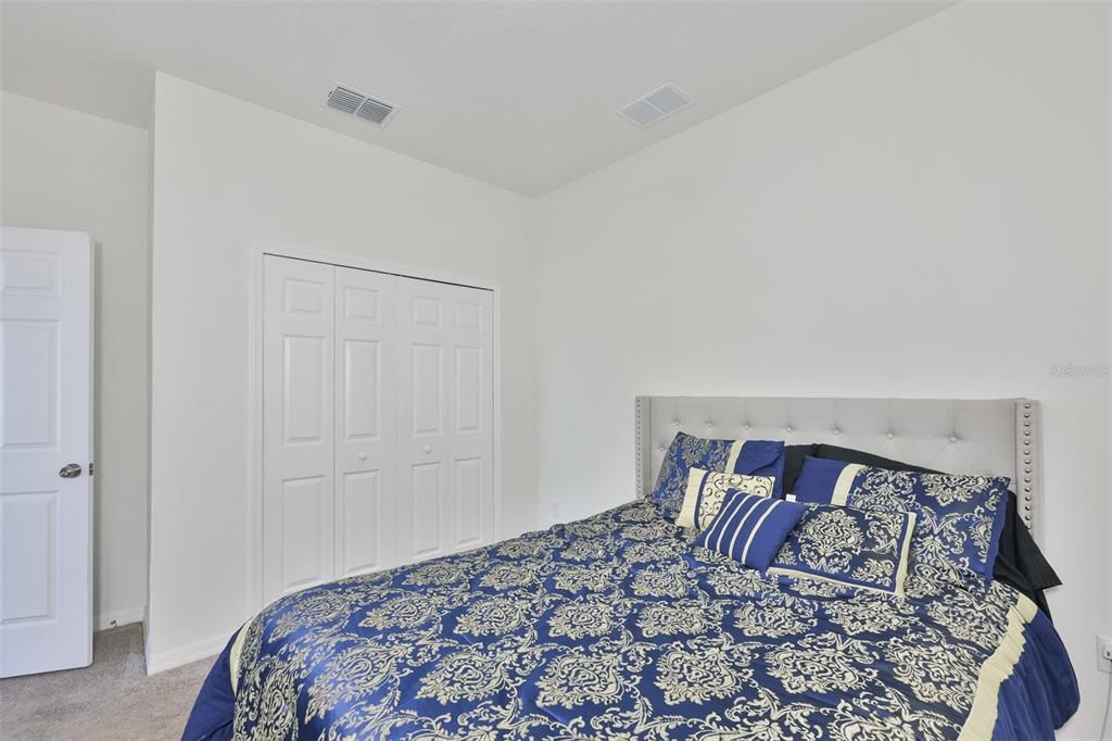 For Sale: $497,000 (5 beds, 3 baths, 3278 Square Feet)