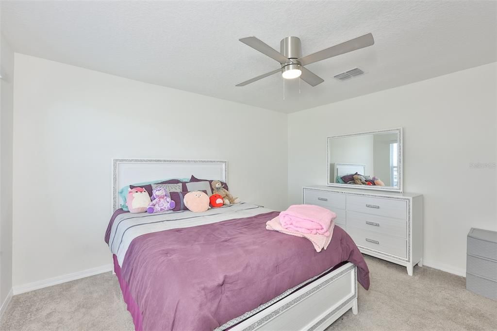 For Sale: $497,000 (5 beds, 3 baths, 3278 Square Feet)