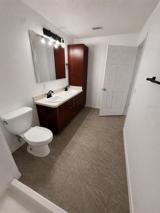 For Rent: $1,799 (3 beds, 2 baths, 1854 Square Feet)