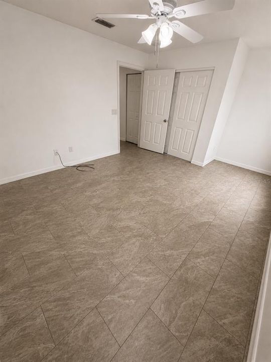 For Rent: $1,799 (3 beds, 2 baths, 1854 Square Feet)