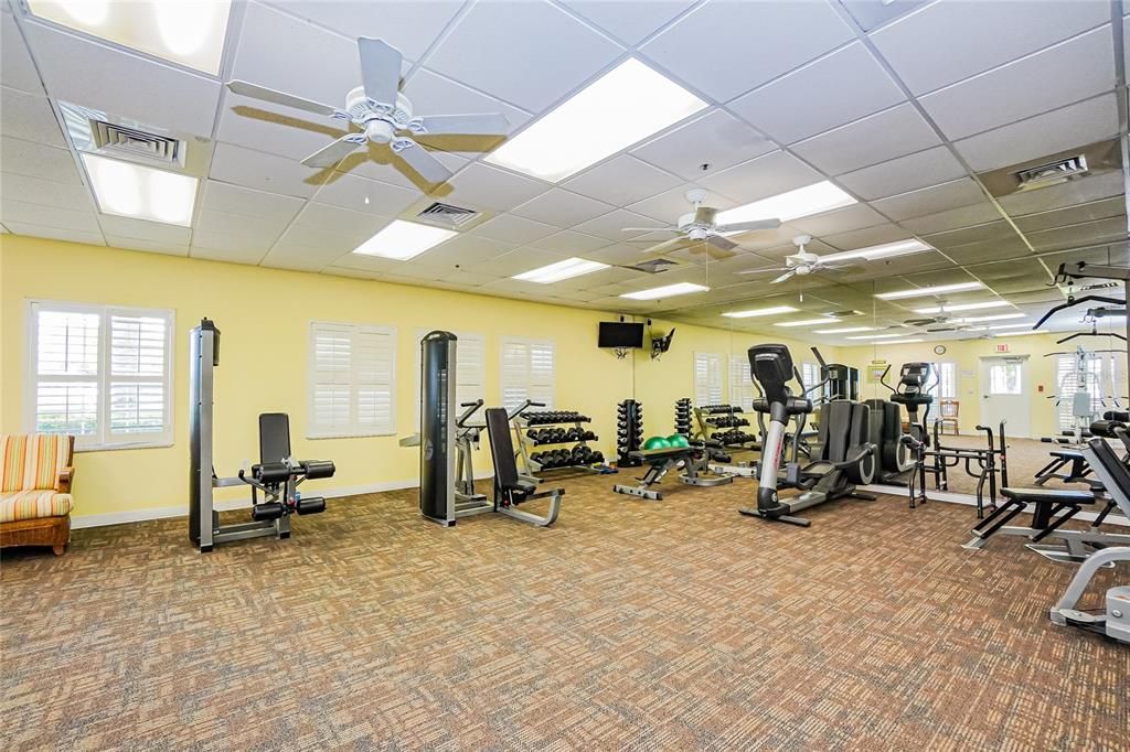 For Sale: $279,000 (3 beds, 2 baths, 1586 Square Feet)