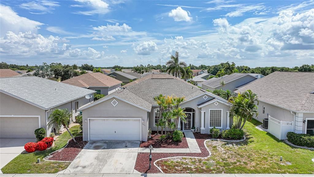 For Sale: $279,000 (3 beds, 2 baths, 1586 Square Feet)