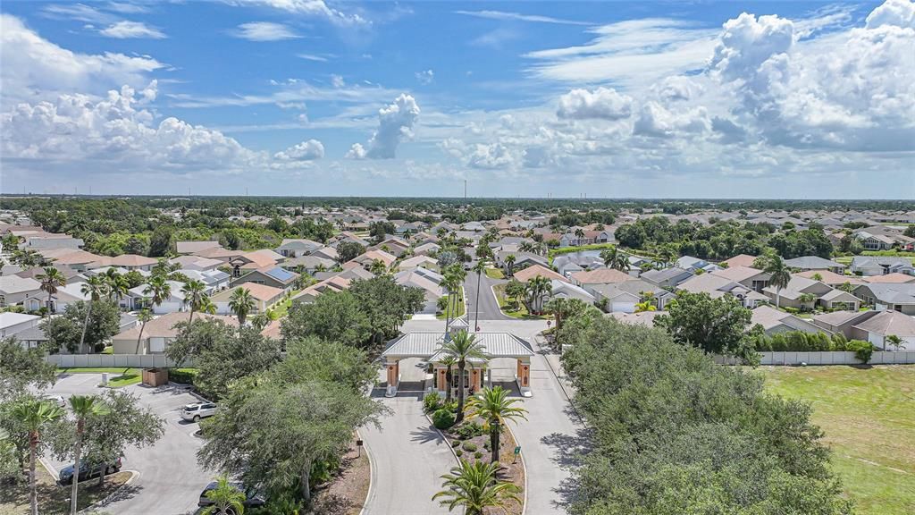 For Sale: $279,000 (3 beds, 2 baths, 1586 Square Feet)