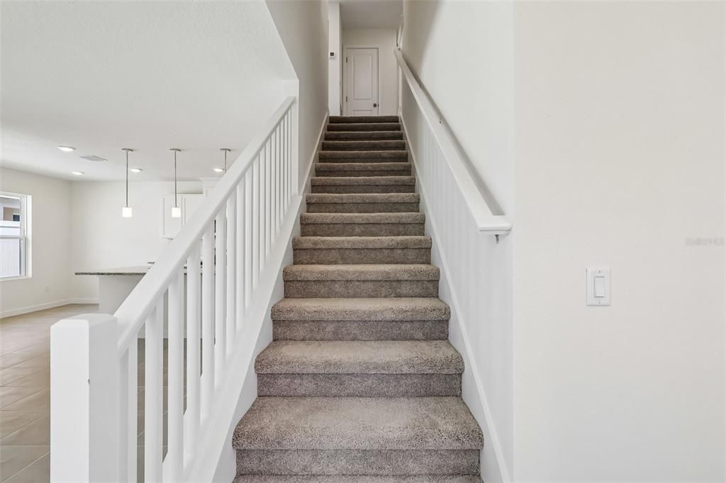 En Venta: $329,990 (3 camas, 2 baños, 1469 Pies cuadrados)