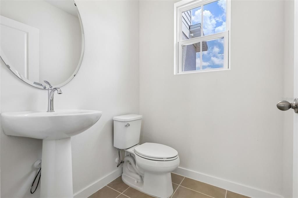 En Venta: $329,990 (3 camas, 2 baños, 1469 Pies cuadrados)