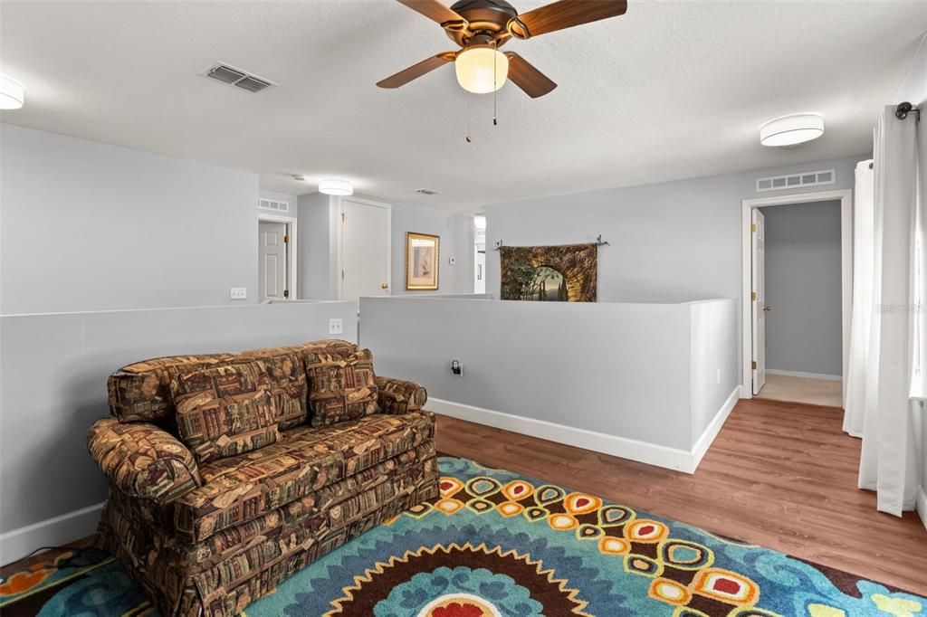For Sale: $569,900 (4 beds, 2 baths, 2937 Square Feet)