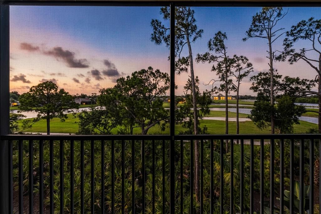 For Sale: $375,000 (2 beds, 2 baths, 1788 Square Feet)