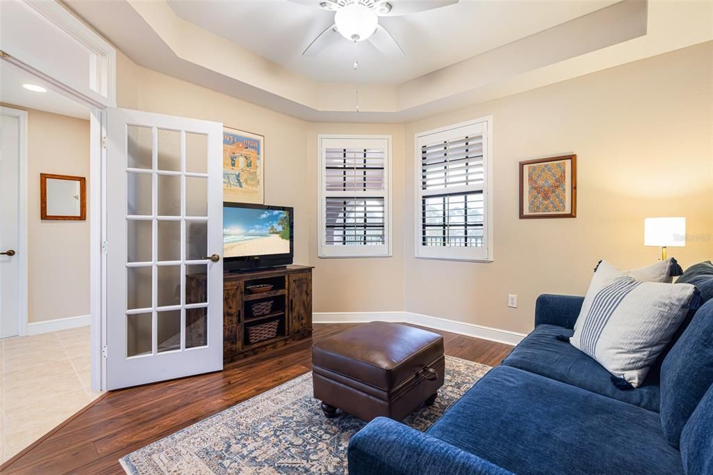 For Sale: $375,000 (2 beds, 2 baths, 1788 Square Feet)