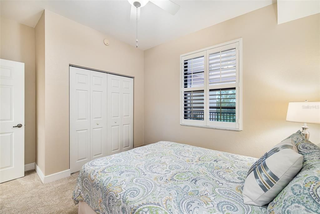 For Sale: $375,000 (2 beds, 2 baths, 1788 Square Feet)