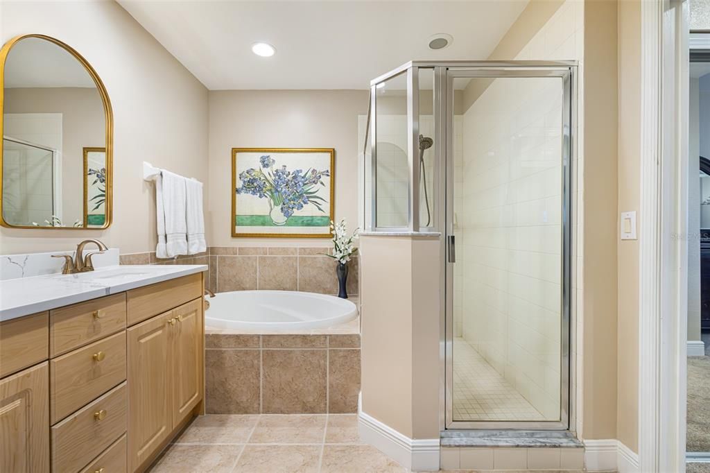 For Sale: $375,000 (2 beds, 2 baths, 1788 Square Feet)