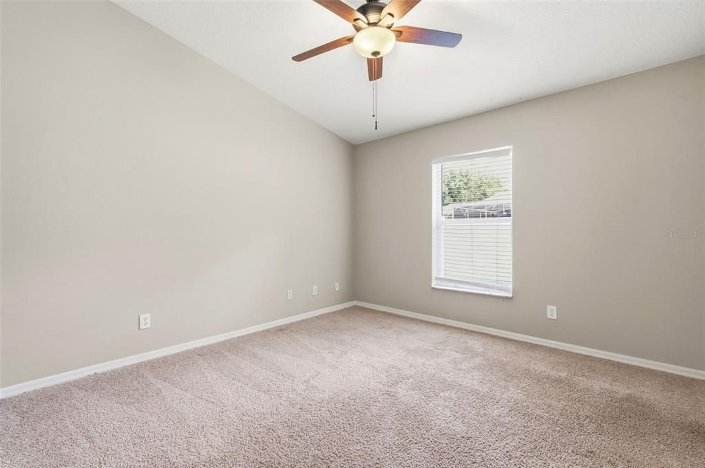 For Sale: $559,900 (4 beds, 3 baths, 2561 Square Feet)