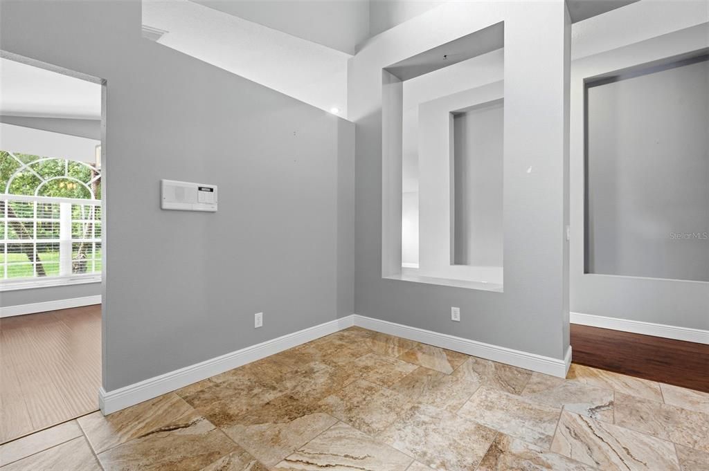 For Sale: $559,900 (4 beds, 3 baths, 2561 Square Feet)
