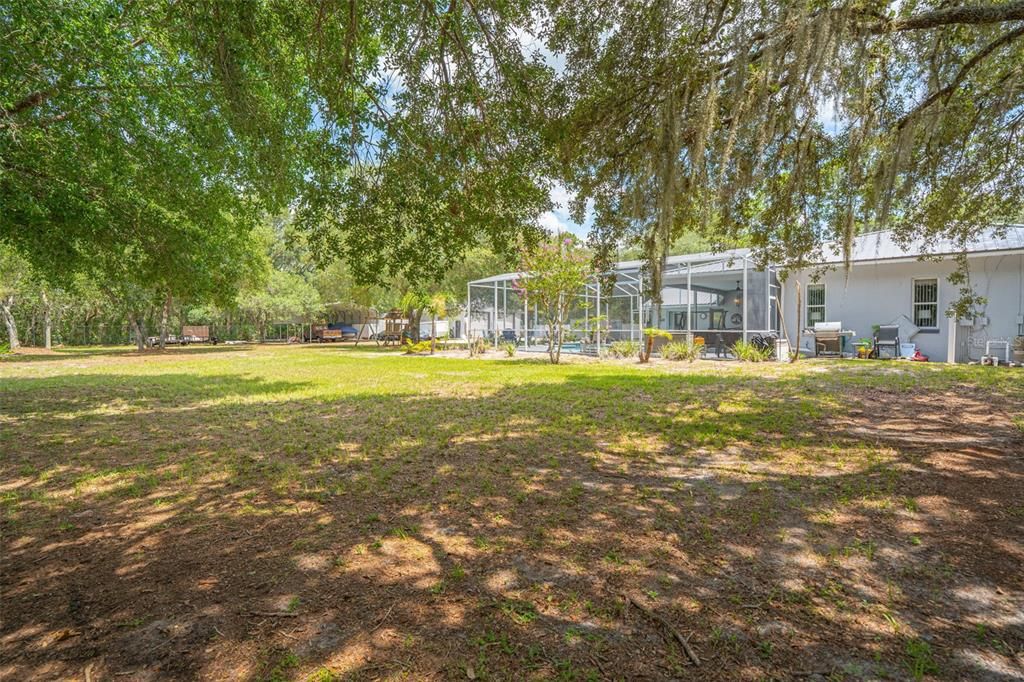 En Venta: $950,000 (4 camas, 2 baños, 2322 Pies cuadrados)
