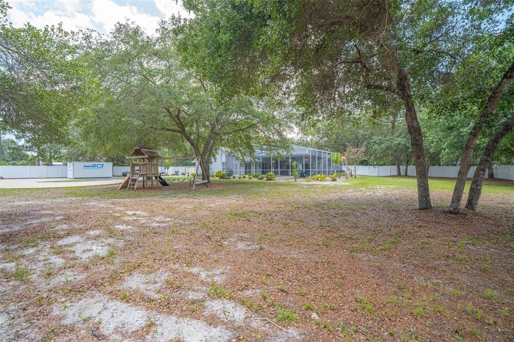 En Venta: $950,000 (4 camas, 2 baños, 2322 Pies cuadrados)