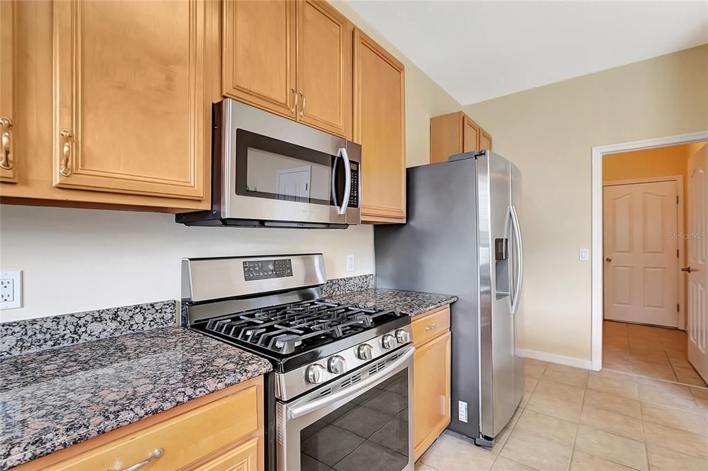 В аренду: $2,495 (4 спален, 2 ванн, 2746 Квадратных фут)