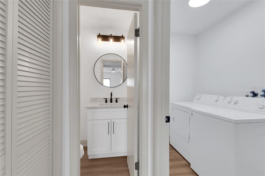 For Sale: $599,900 (3 beds, 2 baths, 2026 Square Feet)