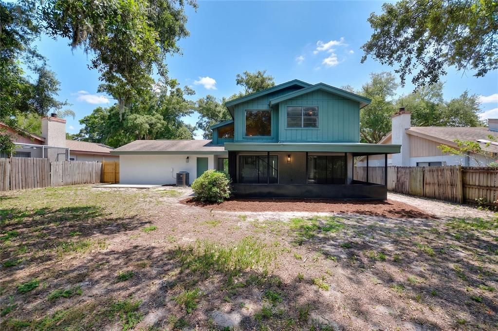 For Sale: $599,900 (3 beds, 2 baths, 2026 Square Feet)