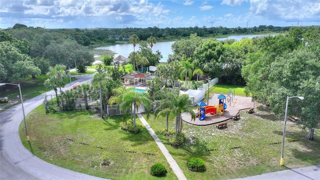 For Sale: $599,900 (3 beds, 2 baths, 2026 Square Feet)