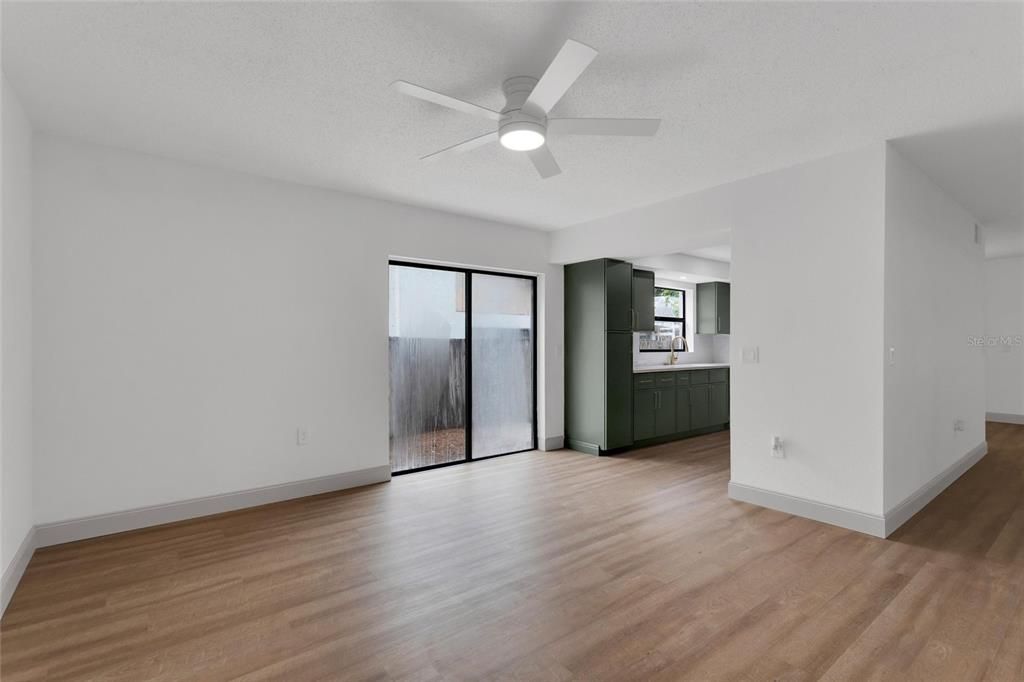 For Sale: $599,900 (3 beds, 2 baths, 2026 Square Feet)