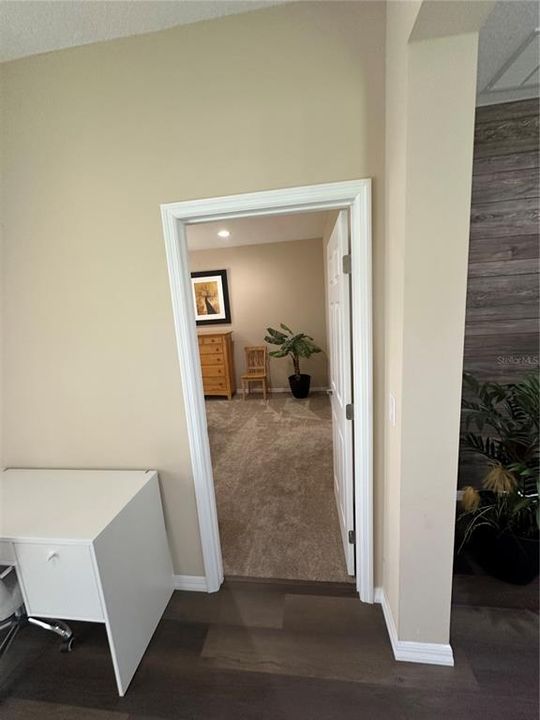 For Sale: $279,900 (2 beds, 2 baths, 1330 Square Feet)