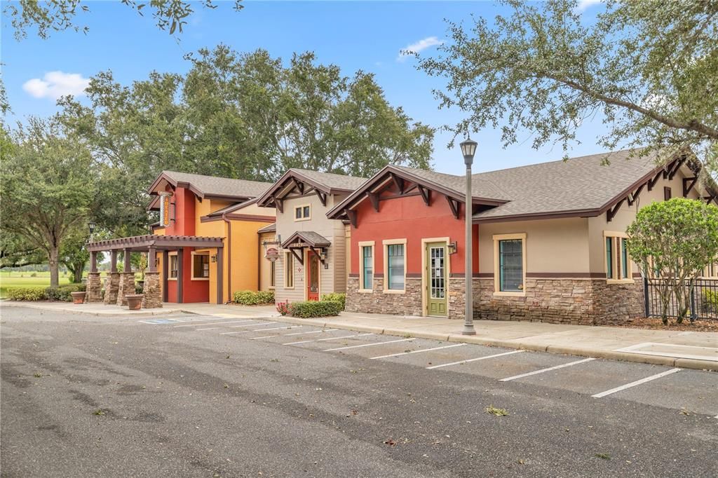 For Sale: $279,900 (2 beds, 2 baths, 1330 Square Feet)