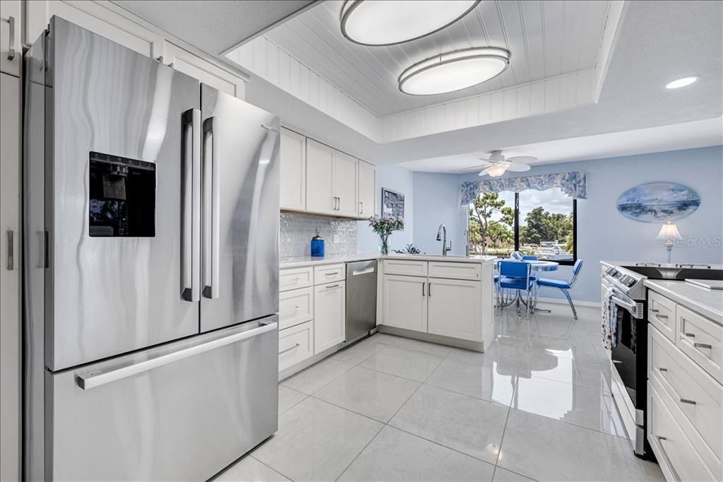 En Venta: $390,000 (3 camas, 2 baños, 1912 Pies cuadrados)