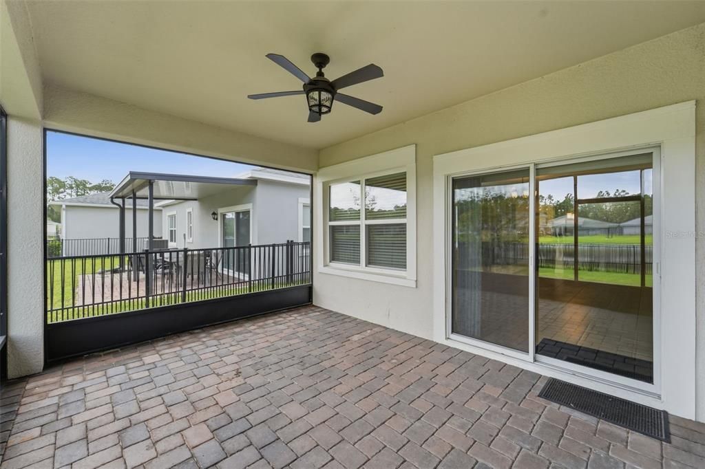 For Sale: $390,000 (4 beds, 2 baths, 1896 Square Feet)