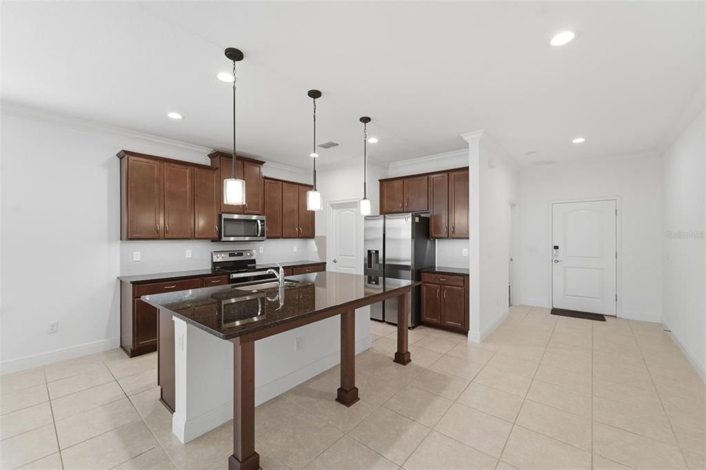 For Sale: $390,000 (4 beds, 2 baths, 1896 Square Feet)
