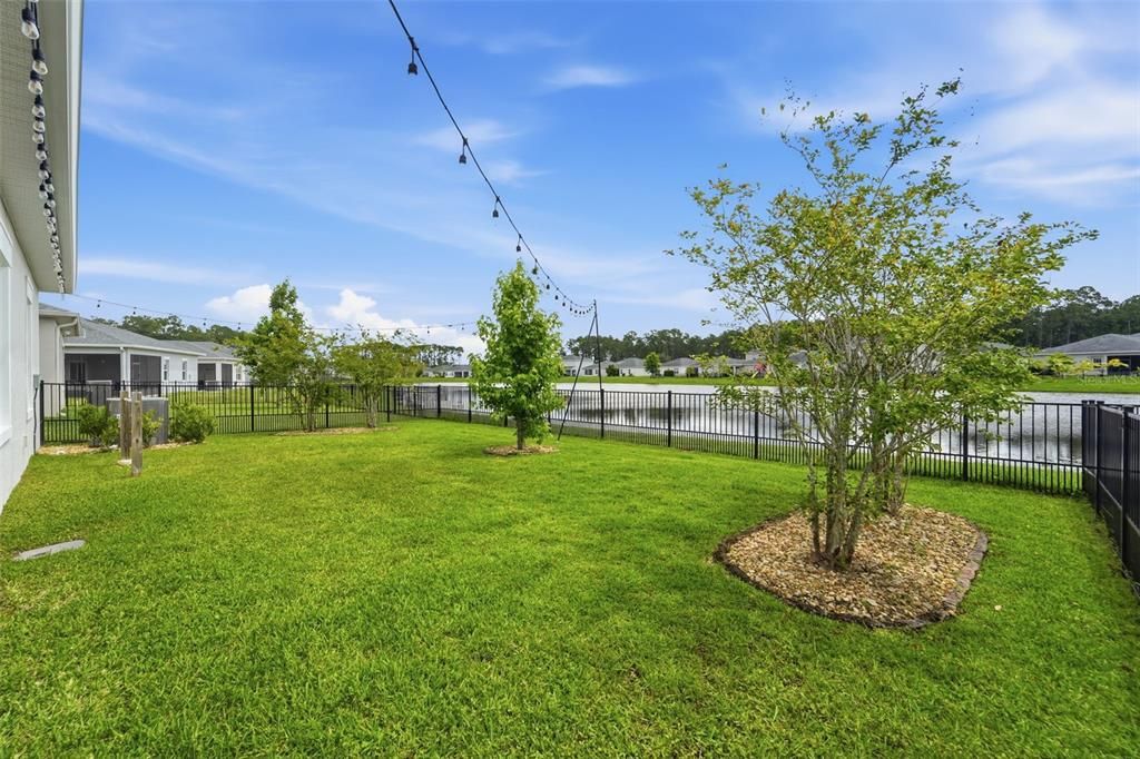 For Sale: $390,000 (4 beds, 2 baths, 1896 Square Feet)