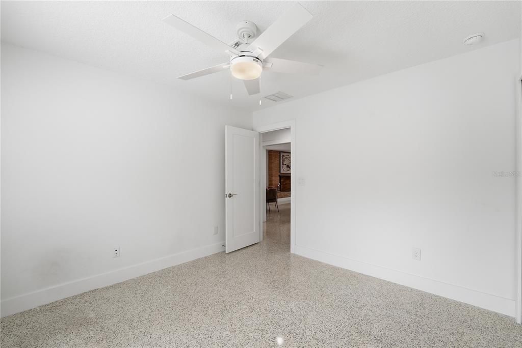 For Sale: $699,000 (3 beds, 4 baths, 2825 Square Feet)