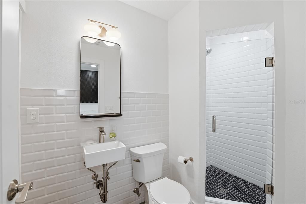 For Sale: $699,000 (3 beds, 4 baths, 2825 Square Feet)