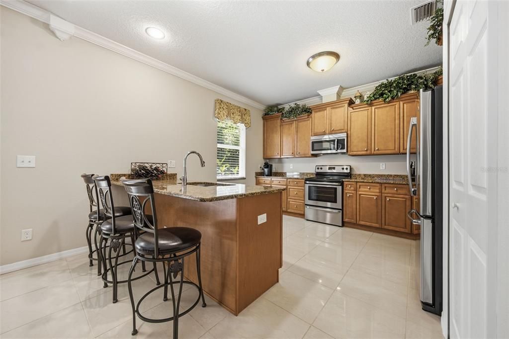 For Sale: $459,900 (3 beds, 2 baths, 1670 Square Feet)