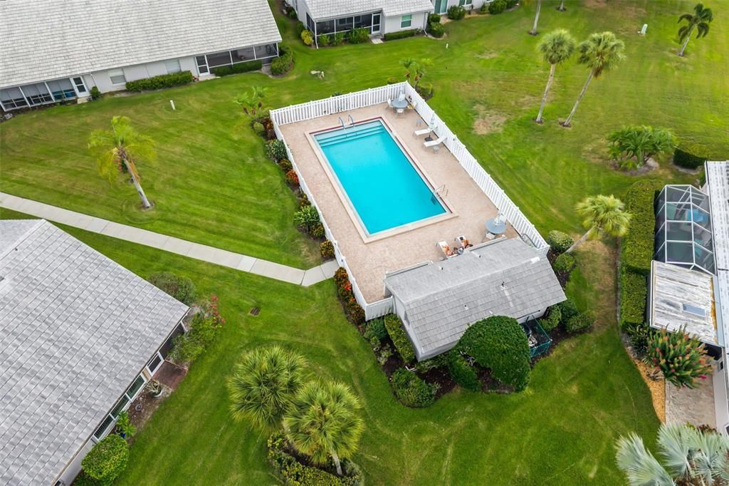 Activo con contrato: $225,000 (2 camas, 2 baños, 1379 Pies cuadrados)