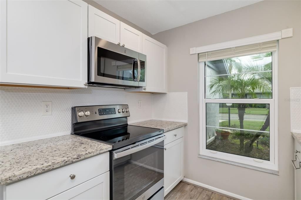 Activo con contrato: $225,000 (2 camas, 2 baños, 1379 Pies cuadrados)