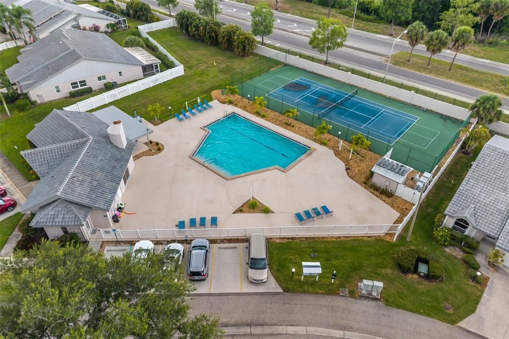 Activo con contrato: $225,000 (2 camas, 2 baños, 1379 Pies cuadrados)