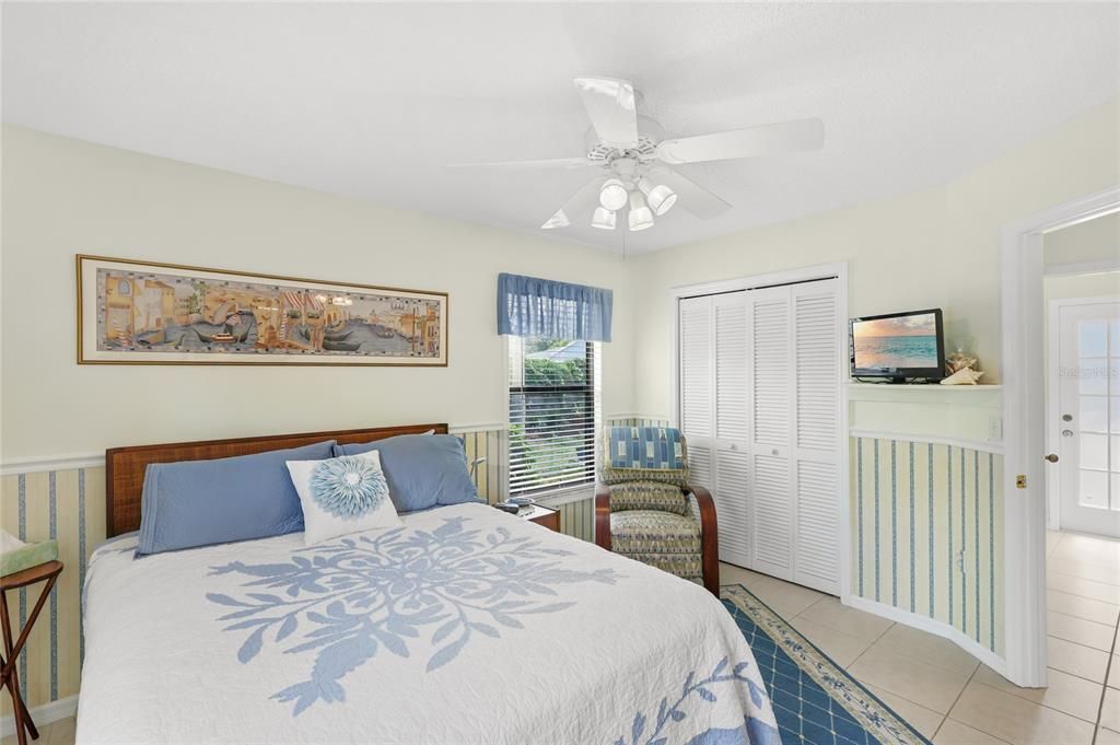 For Sale: $500,000 (3 beds, 2 baths, 2308 Square Feet)