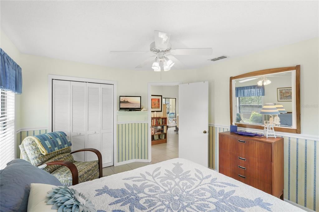 For Sale: $500,000 (3 beds, 2 baths, 2308 Square Feet)