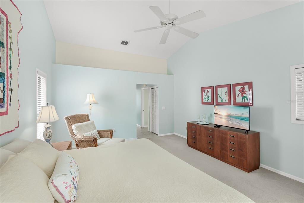 For Sale: $500,000 (3 beds, 2 baths, 2308 Square Feet)