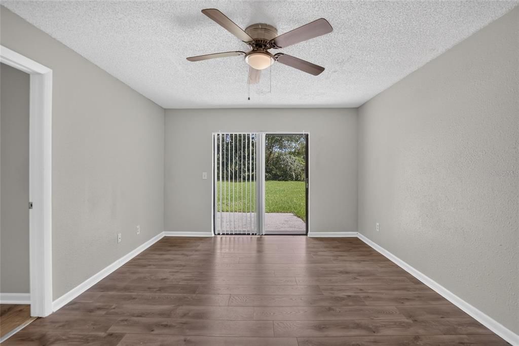 For Rent: $2,450 (3 beds, 2 baths, 1718 Square Feet)