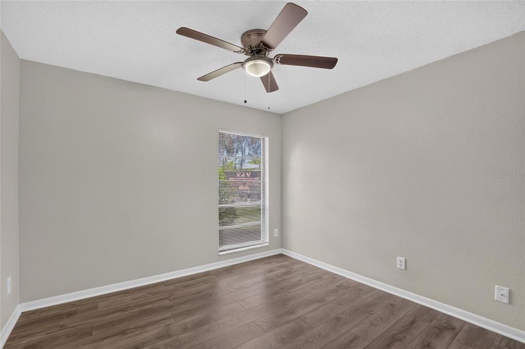For Rent: $2,450 (3 beds, 2 baths, 1718 Square Feet)