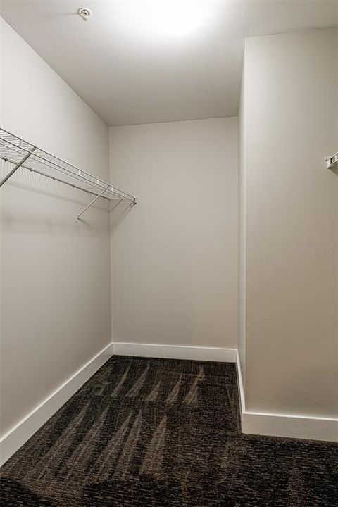 For Rent: $2,750 (2 beds, 2 baths, 1230 Square Feet)