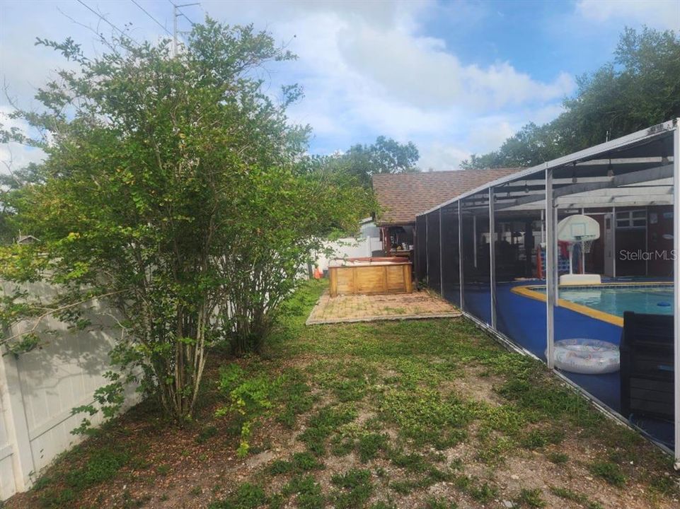 For Sale: $566,000 (3 beds, 2 baths, 1121 Square Feet)