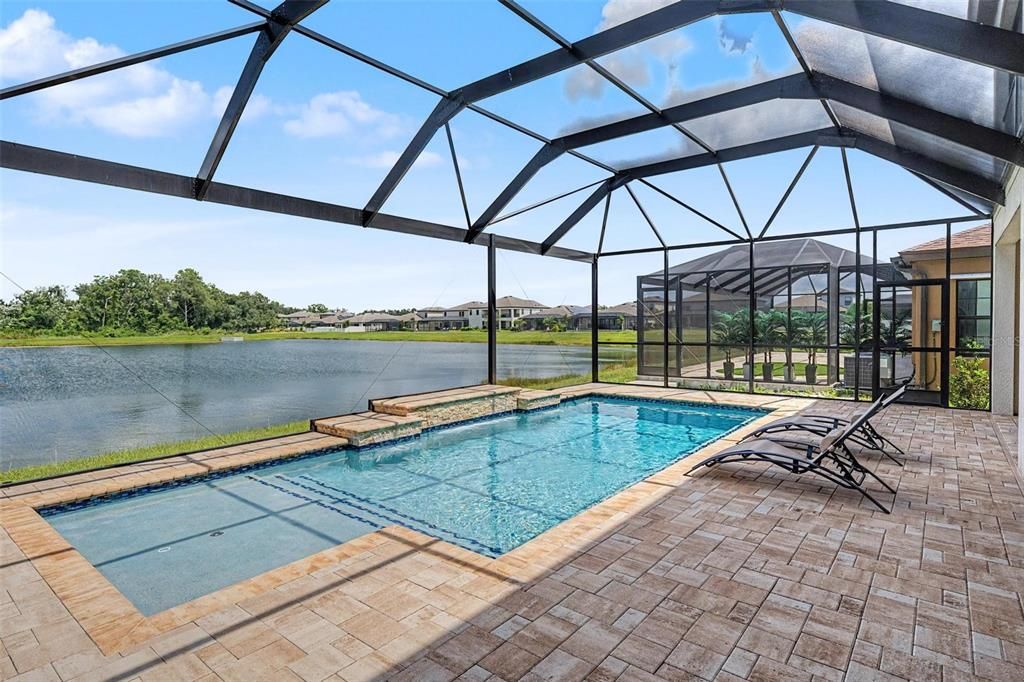 En Venta: $825,000 (5 camas, 4 baños, 4219 Pies cuadrados)