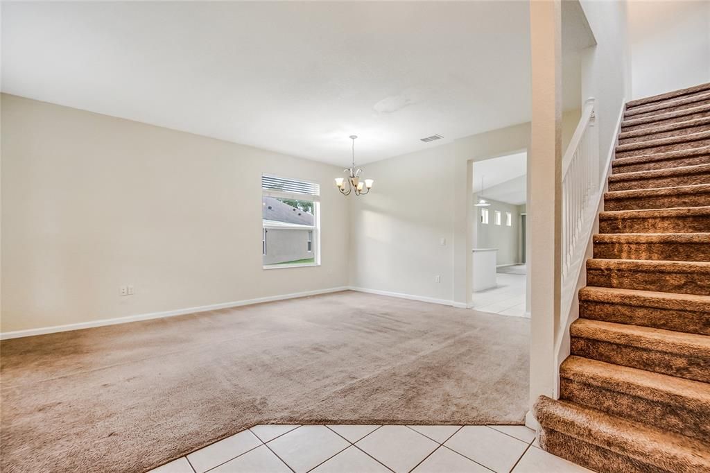 En Venta: $298,500 (3 camas, 2 baños, 2169 Pies cuadrados)